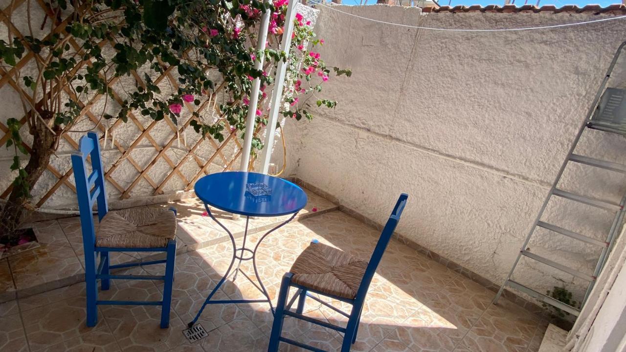 Patras Centre Apartment Buitenkant foto