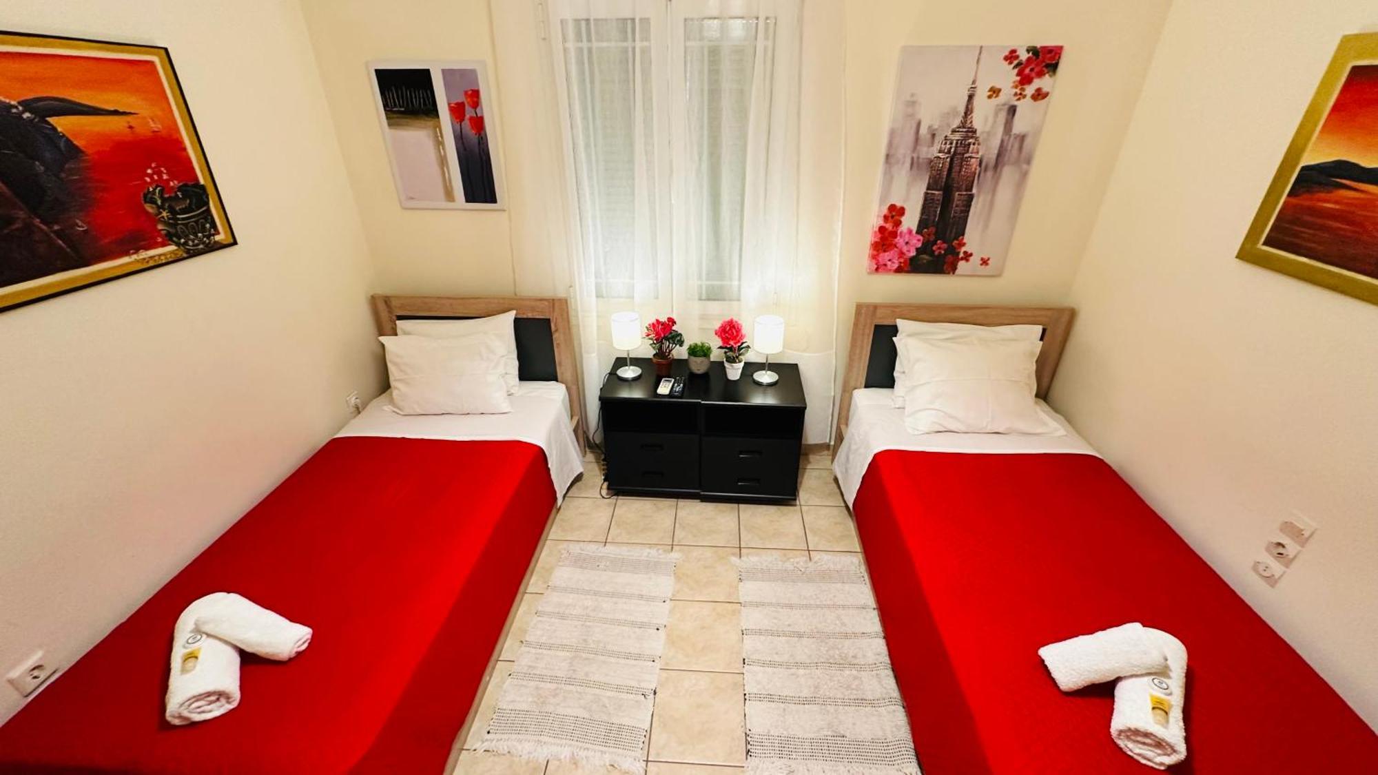 Patras Centre Apartment Buitenkant foto