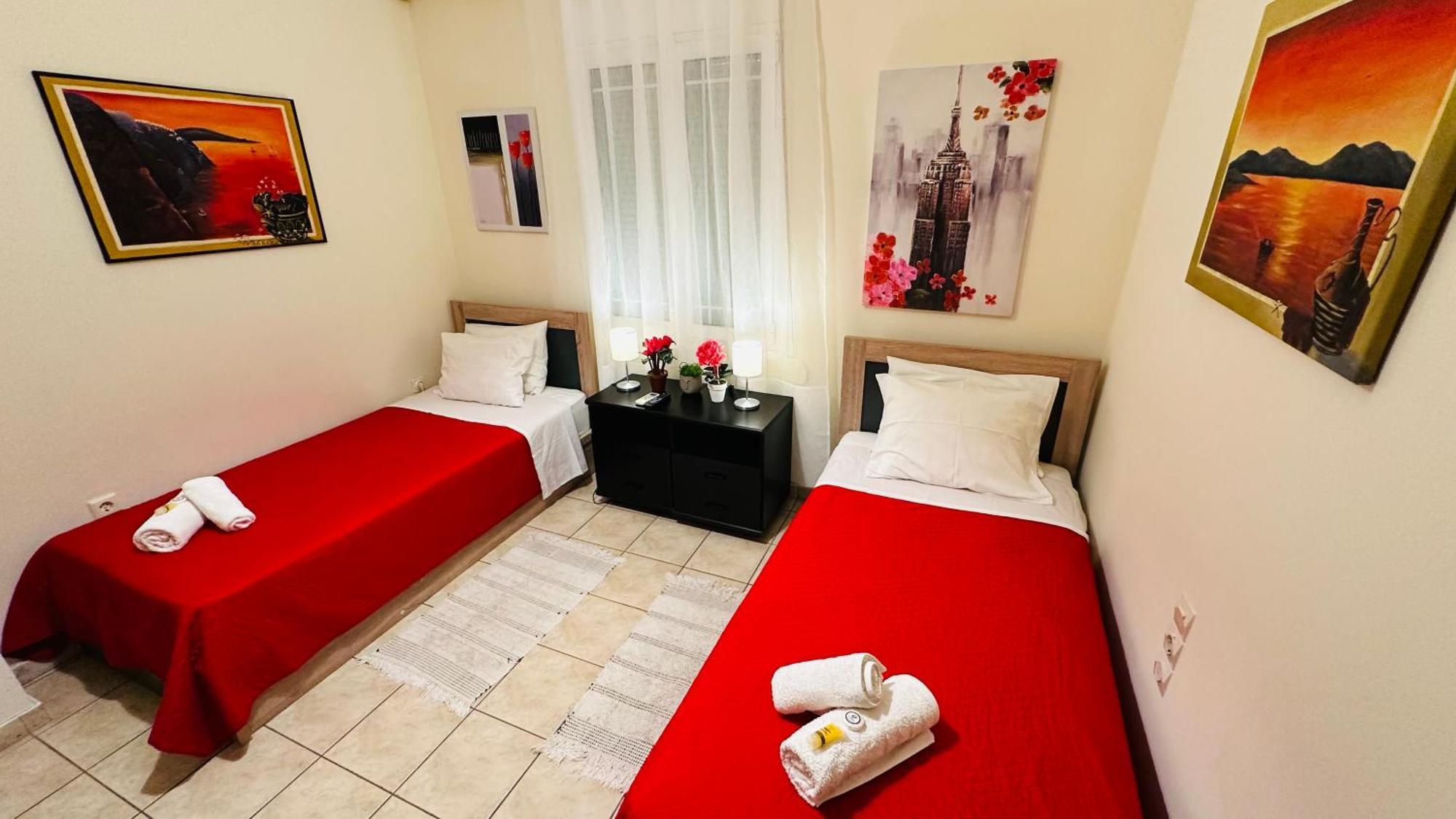 Patras Centre Apartment Buitenkant foto