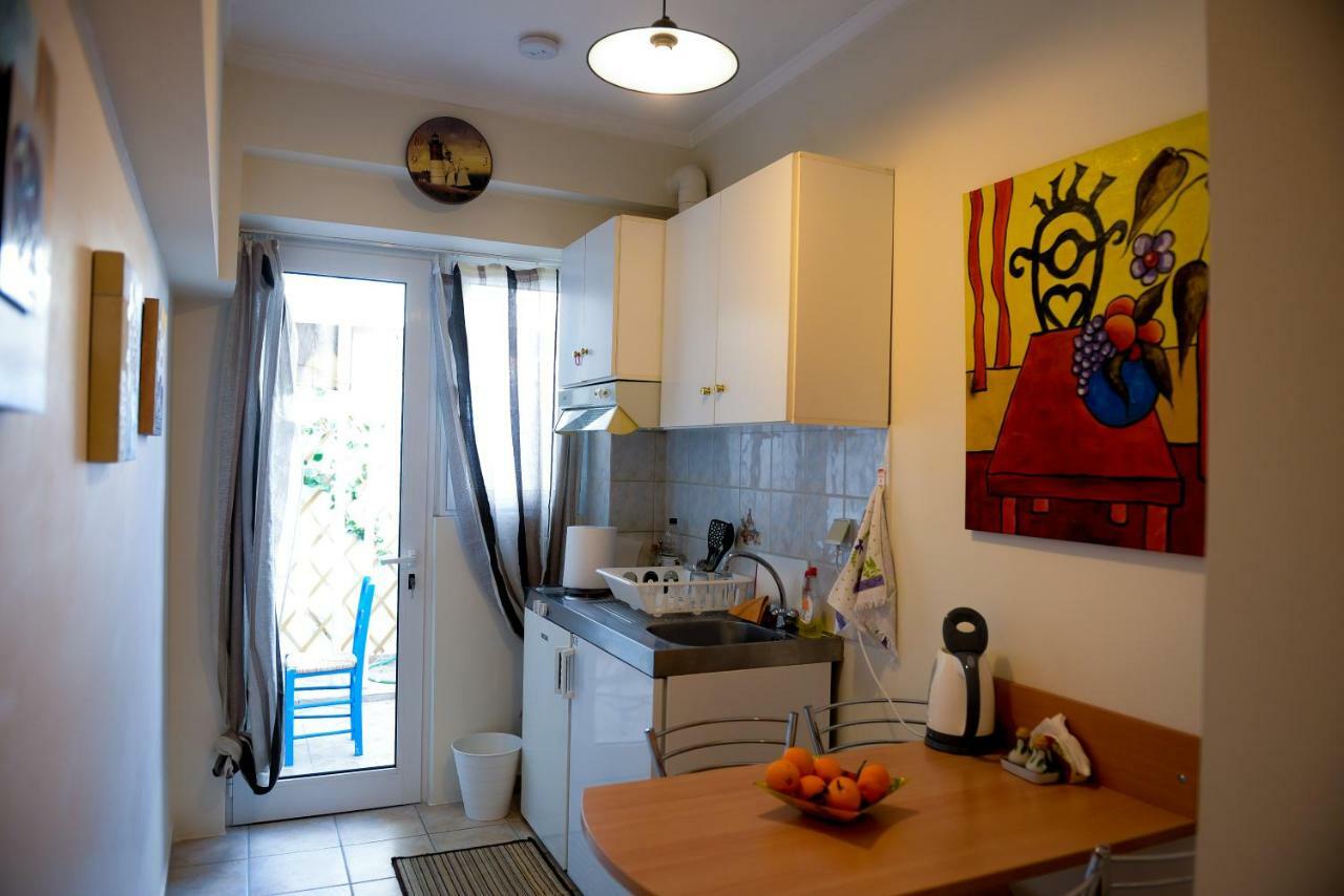 Patras Centre Apartment Buitenkant foto